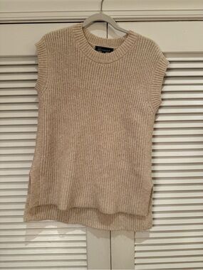 Sleeveless Off-The-Shoulder Knit Sweater - Cream